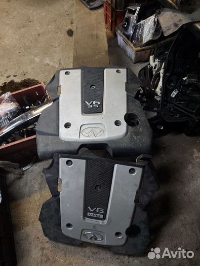 Крышка двс Infiniti FX G25 S51 Qx70 v36