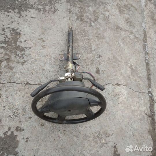 Щиток приборов и рулевая колонка