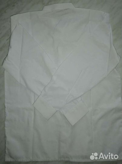Рубашка белая,размер 32 на рост 140