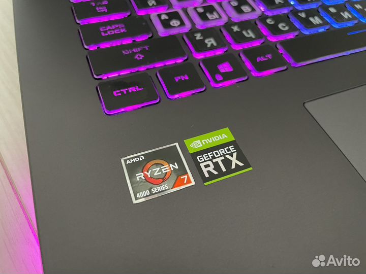 Мощный игровой Asus Rog Strix