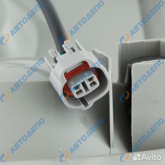 Габарит L под 2 лампочки hino 500, 700, ranger, profia хино рангер профиа