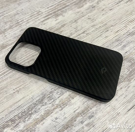 Чехол на iPhone 13 pro Pitaka