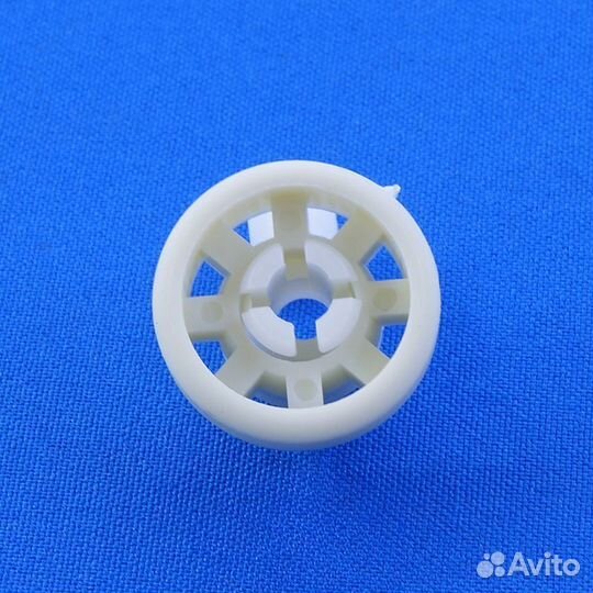 Ролик корзины для посудомоечной машины Bosch WK553