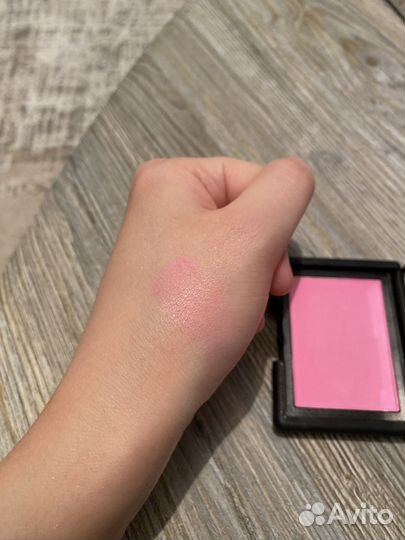 Румяна nars