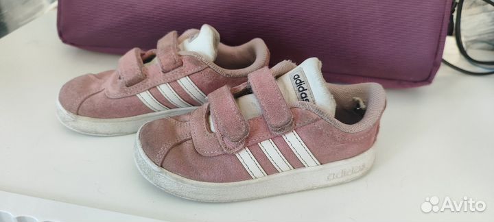 Кеды adidas для девочки