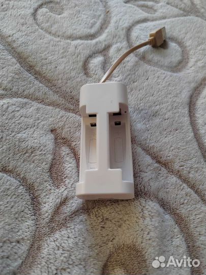 Зарядник для аккумуляторов IKEA