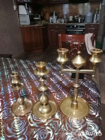 Старинный подсвечник