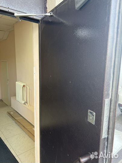 Продам дверь входная Бронированная