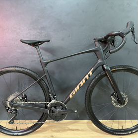 Gravel Giant Revolt Advanced 3 Carbon (2022)