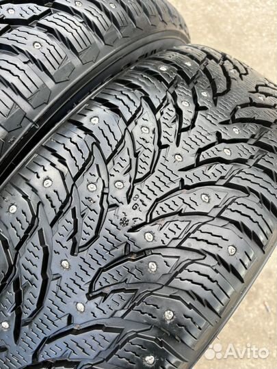 Nokian Tyres Hakkapeliitta 9 SUV 235/55 R19