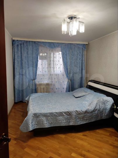 4-к. квартира, 95 м², 3/5 эт.