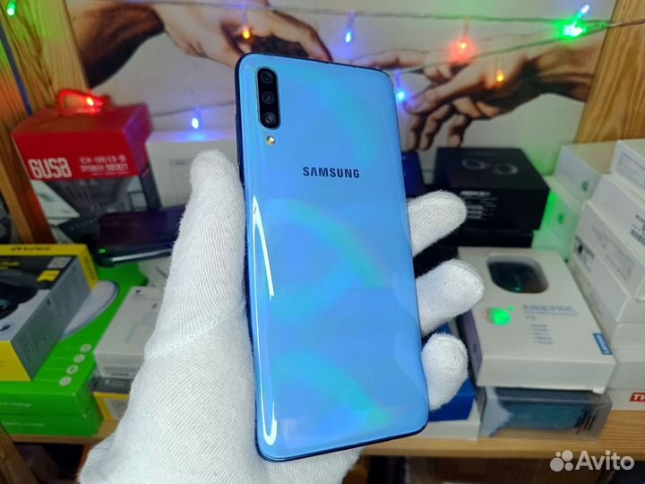 Samsung Galaxy A70, 6/128 ГБ