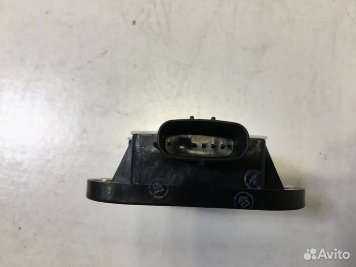 Датчик ускорения Lexus GS GS350 L10 GRL10