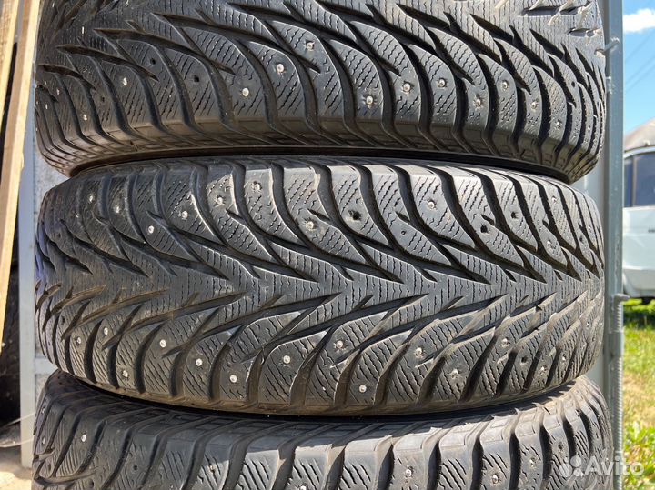 Yokohama Ice Guard IG35 235/65 R17