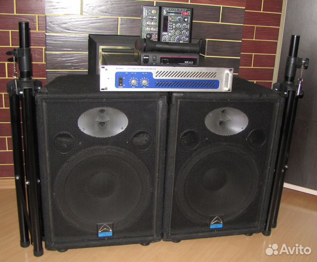 Колонки W15 1200W Усилитель Микшер Микрофон Стойки