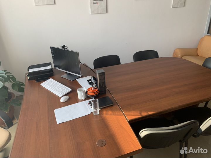 Стол переговорный бу