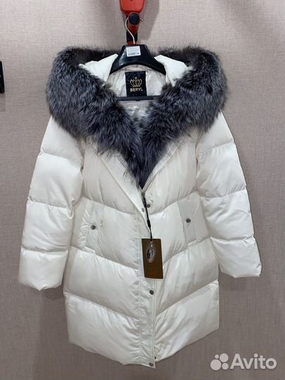 Пуховик женский с натуральным мехом 42-44