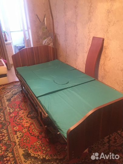 Кровать-кресло для больных с WC