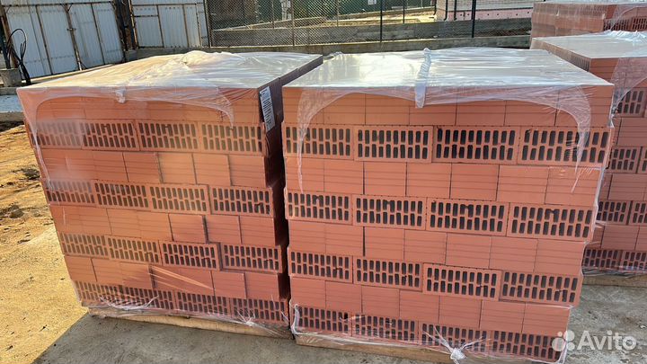 Полнотелый кирпич М200