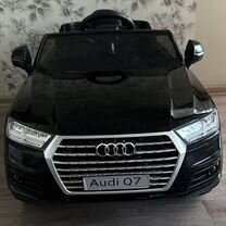 Детский электромобиль audi