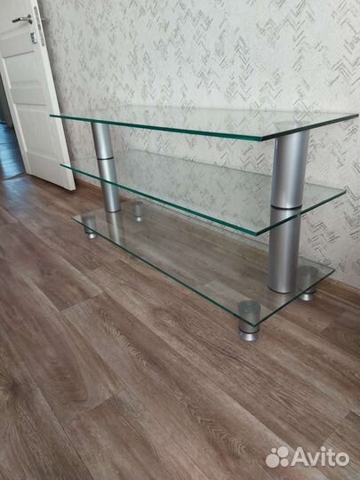 Стеклянная тумба
