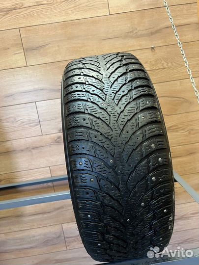 Nokian Tyres Hakkapeliitta 9 225/55 R17