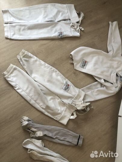 Экипировка.Фехтовальные штаны/куртка для рапиры