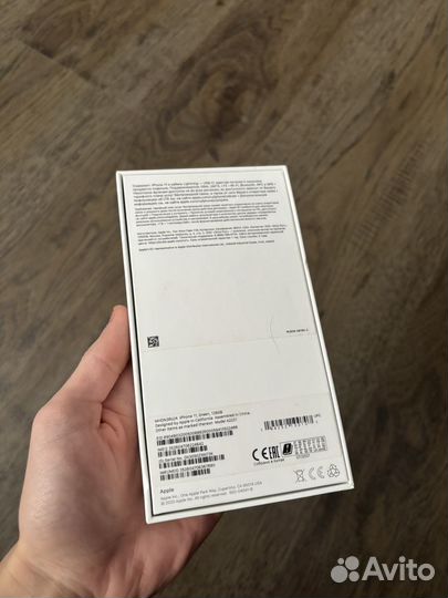 iPhone 11, 128 ГБ