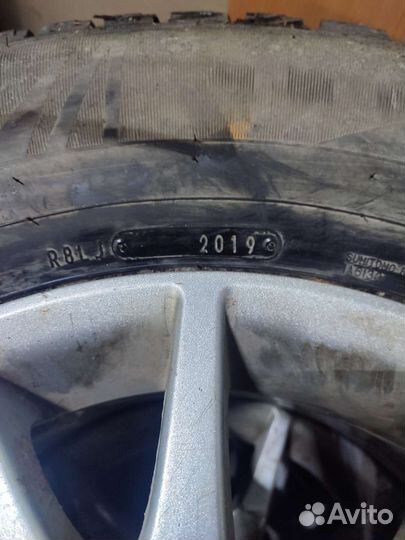 Dunlop Grandtrek Ice 02 265/70 R16