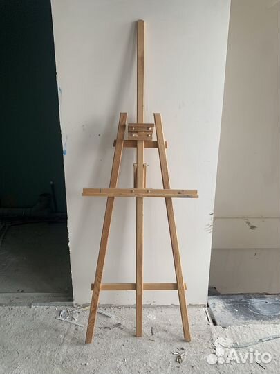 Мольберт высокий