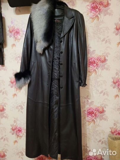 Демисезонный кожанный плащ