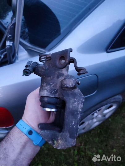 Суппорт задний левый ауди а6с5 а4б5 (AEB)