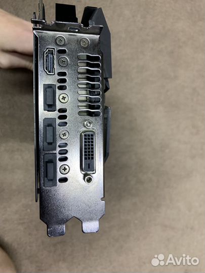 Gtx 1080 ti asus strix