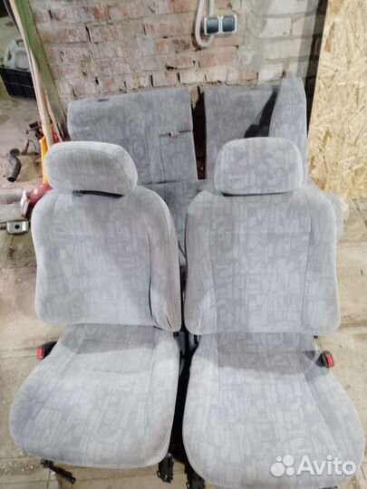 Сиденья leganza