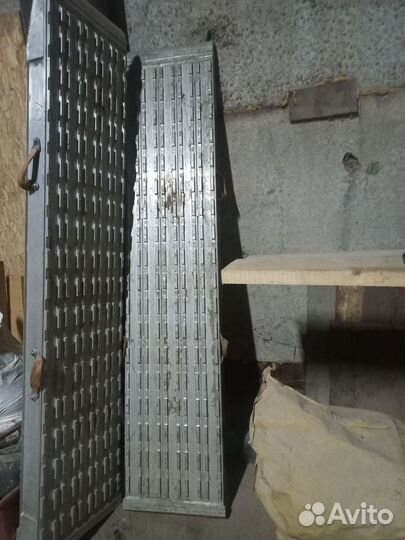 Лапы апорели,сходни с трала