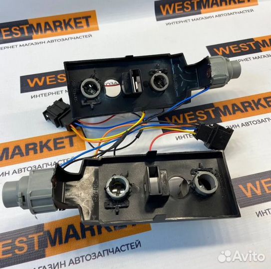 Платы задних фонарей с патронами ваз 2115 Лев/Пр