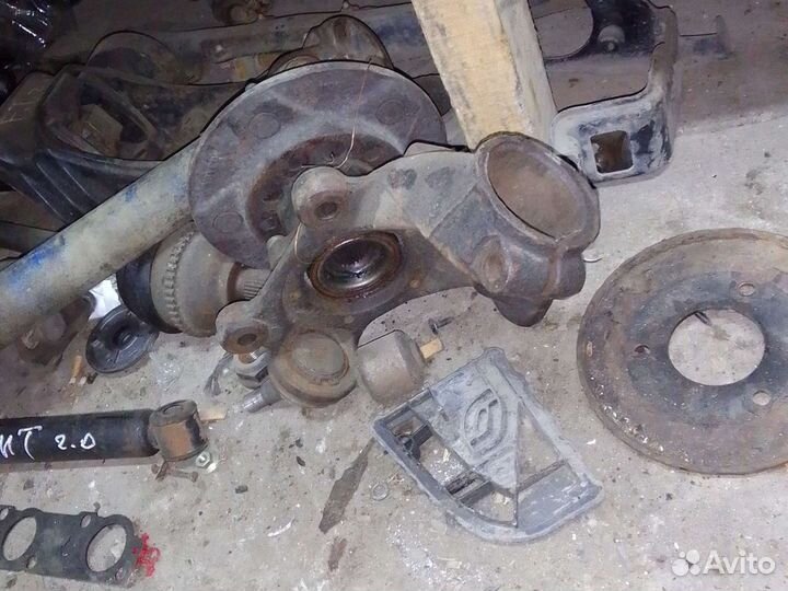 Правый поворотный кулак Форд Транзит 2.0, 00-06г