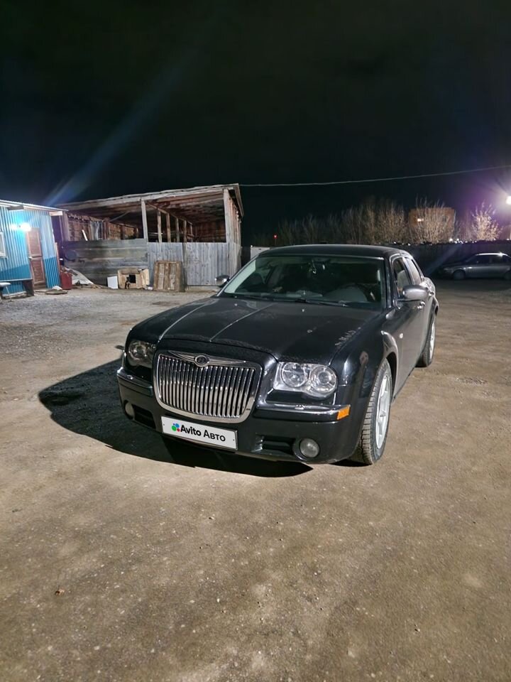 Chrysler 300C: фото владельца