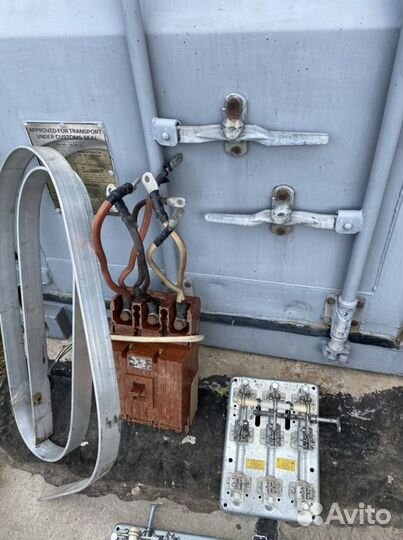 Рубильник с предохранителями