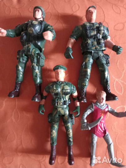 Игрушка Солдат