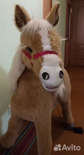 Интерактивная лошадка пони