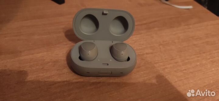 Samsung gear IconX 2018 TWS Наушники