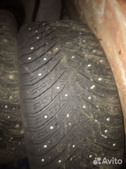 Nokian Tyres Hakkapeliitta 8 225/55 R16 47V