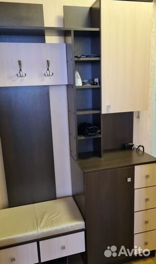 Продам прихожую