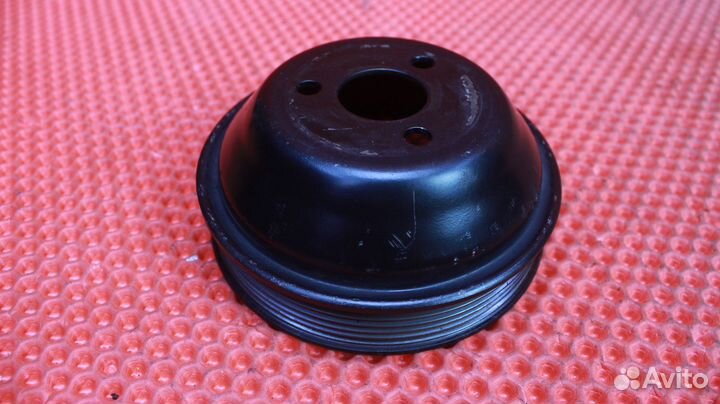 Шкив помпы SsangYong Chairman CM500 M 104.942 1622