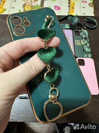 Чехлы на iPhone 12