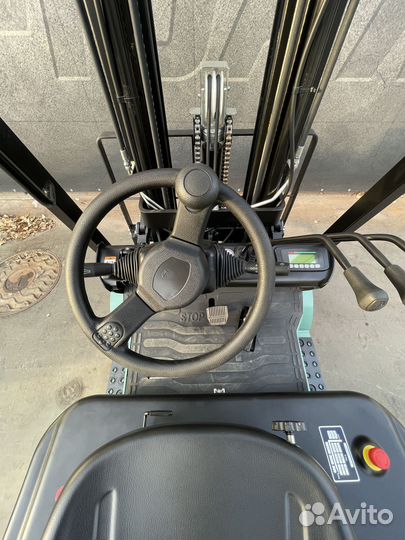 Вилочный погрузчик LIMGARD iEV18, 2024