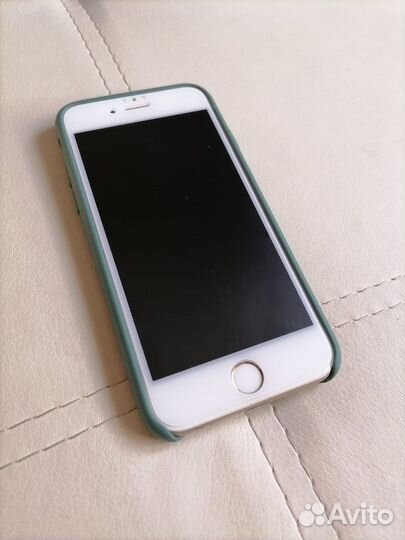 Телефон iPhone 6s