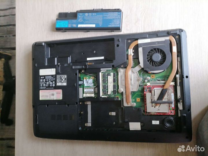 Ноутбук acer на запчасти