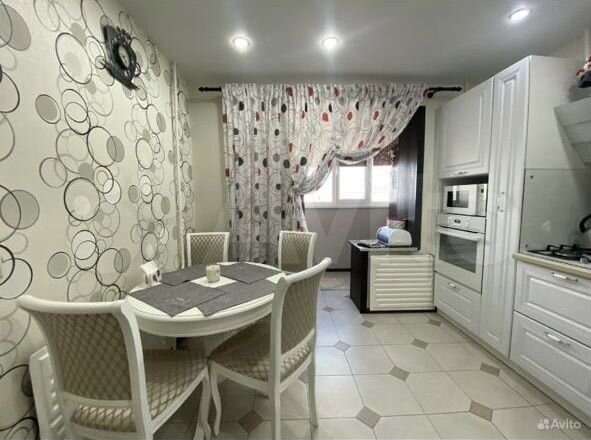 2-к. квартира, 53,2 м², 8/9 эт.